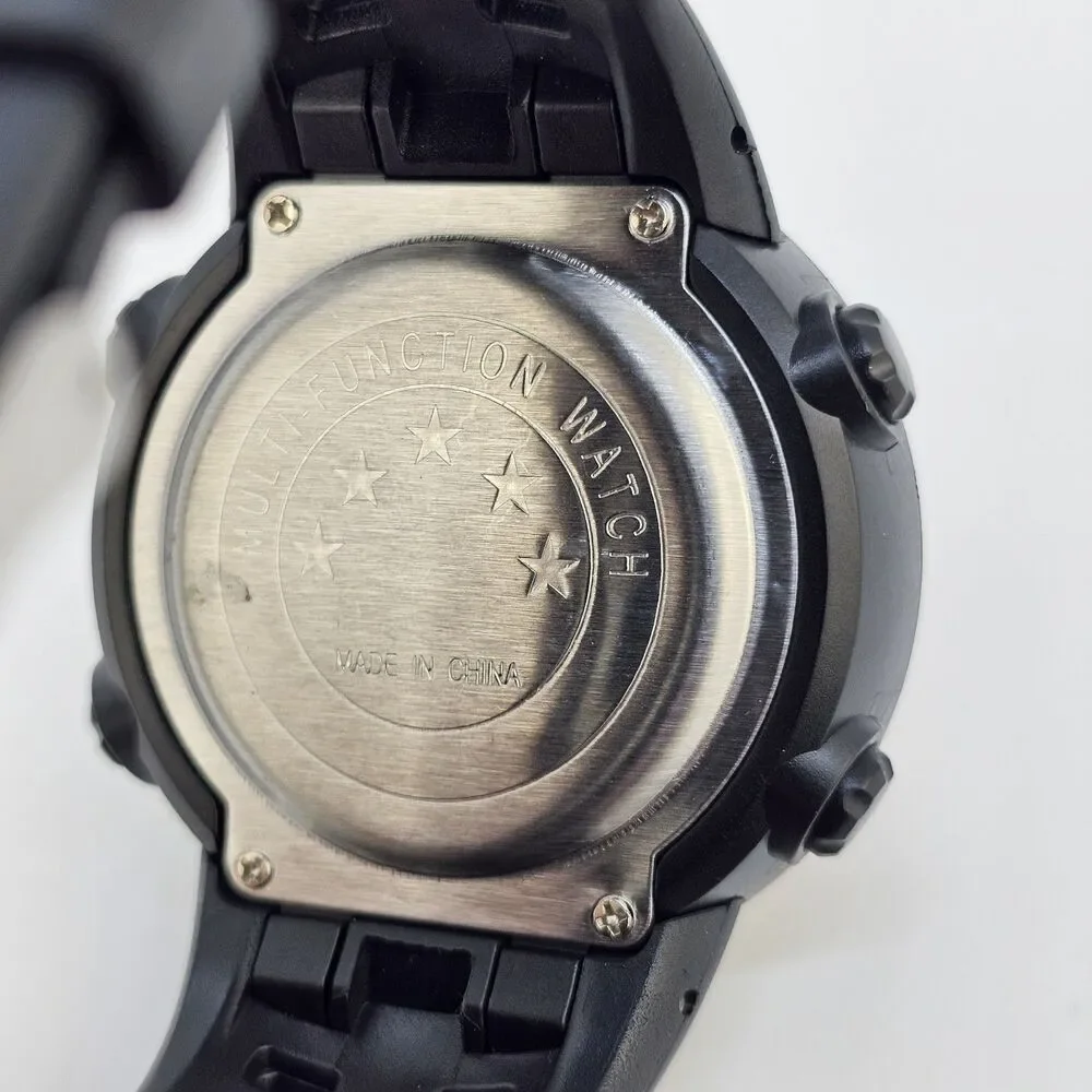 Men's Negative Display Digital Sports Watch 50MM Black Case Plastic Bands‎